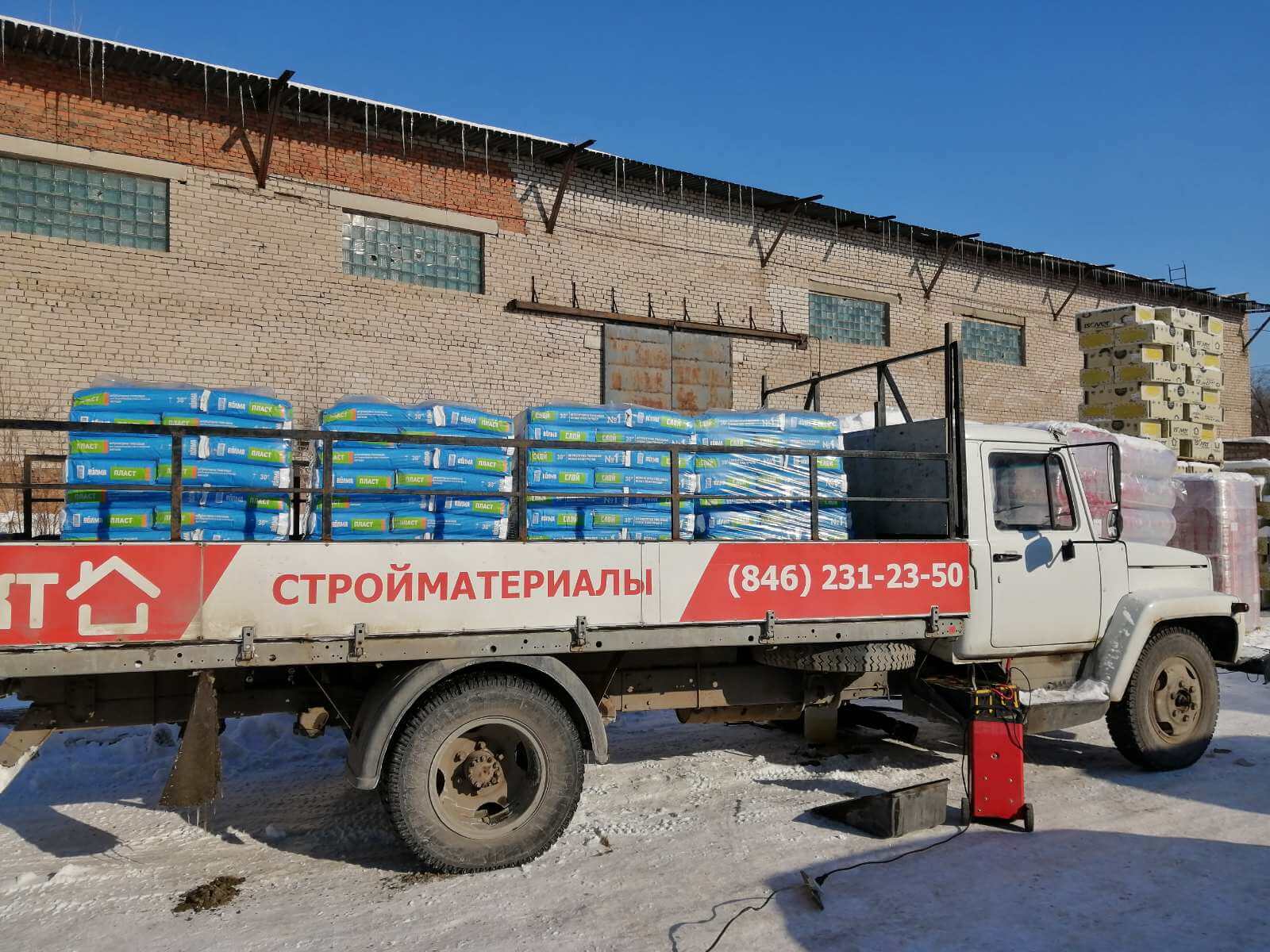 Работаем несмотря на снега и морозы